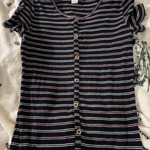 Old Navy Black and White Striped Short Sleeve Tee